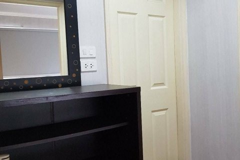 Condo in Phaya Thai, Bangkok, Thailand, 2 bedrooms  № 137289 - photo 8