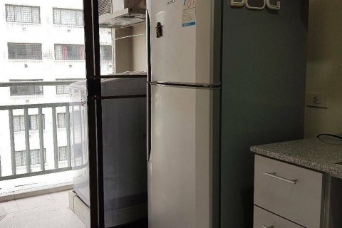 Condo in Phaya Thai, Bangkok, Thailand, 2 bedrooms  № 137289 - photo 11