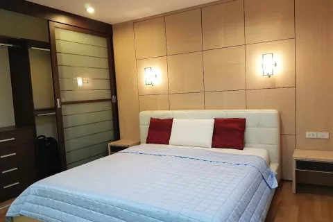Condo in Phaya Thai, Bangkok, Thailand, 2 bedrooms  № 137289 - photo 2