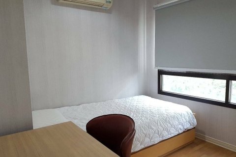 Condo in Phaya Thai, Bangkok, Thailand, 2 bedrooms  № 137289 - photo 7