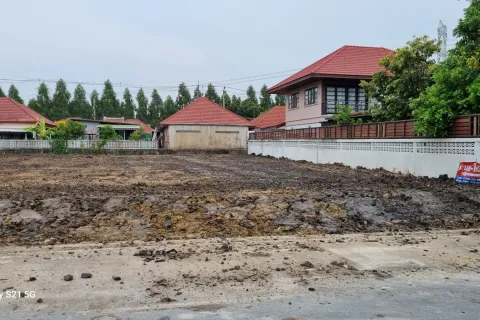 Terrain à Bang Bua Thong, Thaïlande 800 m2 № 164680