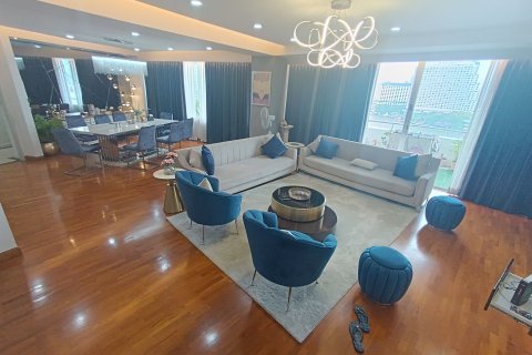 Condo à Khlong San, Bangkok, Thaïlande, 3 chambres  № 164684 - photo 14