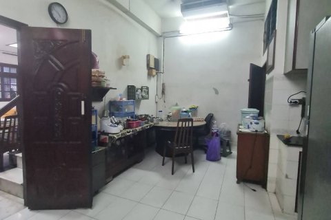 Townhouse à Bang Rak, Bangkok, Thaïlande 8 chambres № 164681 - photo 15