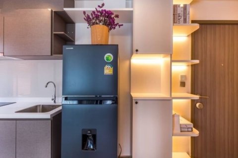 Studio dans le Condo à Chatuchak, Bangkok, Thaïlande  № 164683 - photo 12