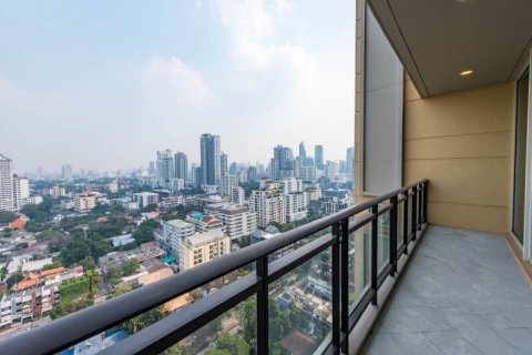 Condo à Bangkok, Thaïlande, 2 chambres  № 143362 - photo 10