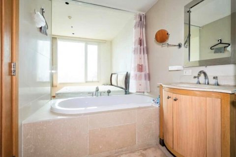 Кондоминиум с 1 спальней в Ян Наве, Бангкок, Таиланд № 143361 - фото 7