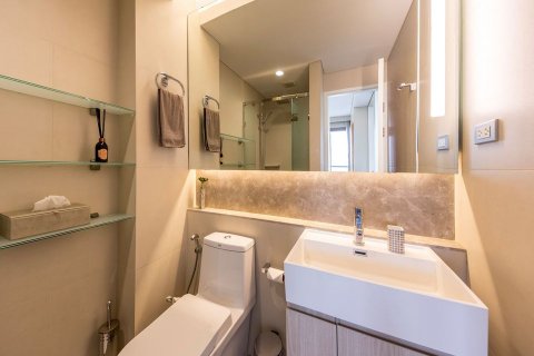 Кондоминиум с 2 спальнями в Бангкоке, Таиланд № 143363 - фото 8