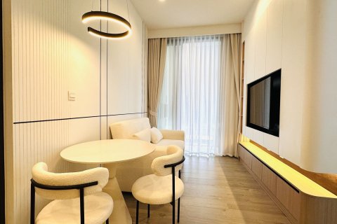 Studio in the Condo in Ratchathewi, Bangkok, Thailand  № 169422 - photo 1