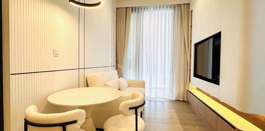 Studio in the Condo in Ratchathewi, Bangkok, Thailand  № 169422