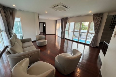 Villa à Pattaya, Thaïlande 6 chambres № 169425 - photo 18