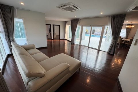 Villa à Pattaya, Thaïlande 6 chambres № 169425 - photo 27