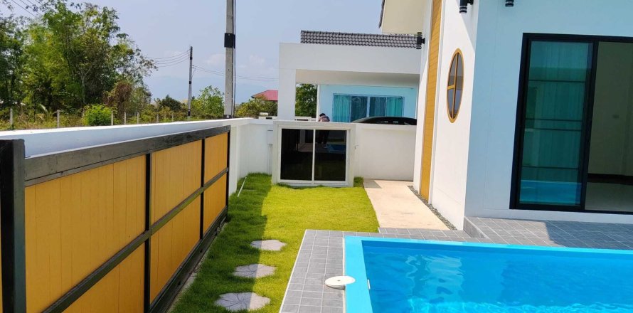 House in Chiang Mai, Thailand 3 bedrooms № 169427