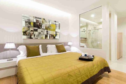 Condo in Bangkok, Thailand, 2 bedrooms  № 183212
