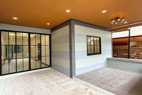 House in Phuket, Thailand 3 bedrooms № 169541 - photo 3
