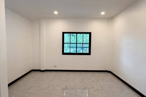 House in Phuket, Thailand 3 bedrooms № 169541 - photo 9