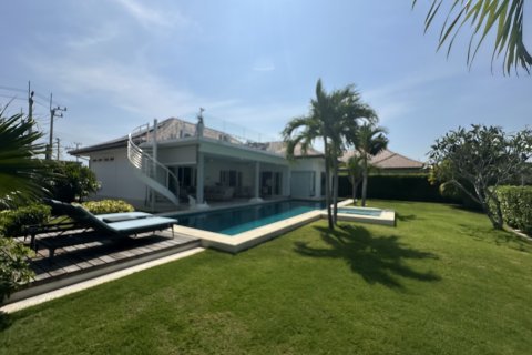 House in Hua Hin, Thailand 3 bedrooms № 164331 - photo 4