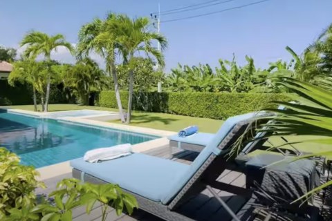 House in Hua Hin, Thailand 3 bedrooms № 164331 - photo 3