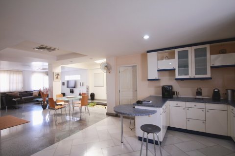 Villa à Hua Hin, Thaïlande 4 chambres № 168504 - photo 10