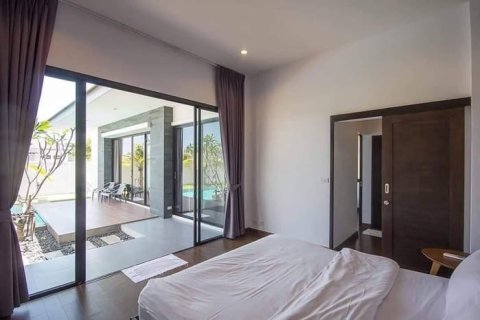 Villa in Hua Hin, Thailand 3 bedrooms № 168503 - photo 12