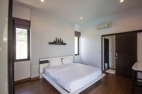 Villa in Hua Hin, Thailand 3 bedrooms № 168503 - photo 15