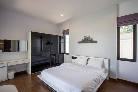 Villa in Hua Hin, Thailand 3 bedrooms № 168503 - photo 9