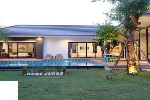 Villa à Hua Hin, Thaïlande 4 chambres № 168499