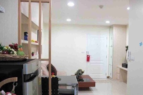 Condo in Bangkok, Thailand, 1 bedroom  № 183508 - photo 9