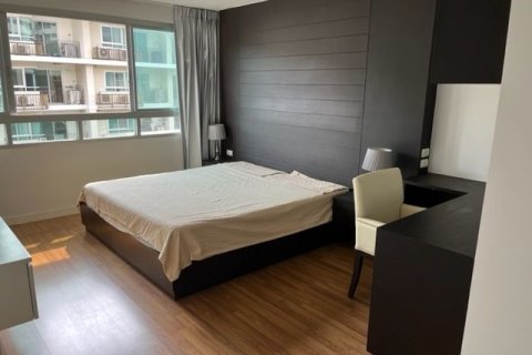 Кондоминиум с 2 спальнями в Ваттхане, Бангкок, Таиланд № 161254 - фото 6