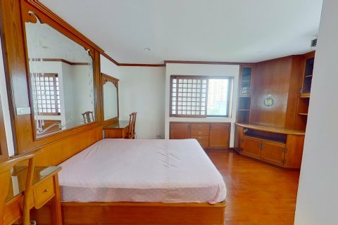 Кондоминиум с 3 спальнями в Ваттхане, Бангкок, Таиланд № 161253 - фото 9