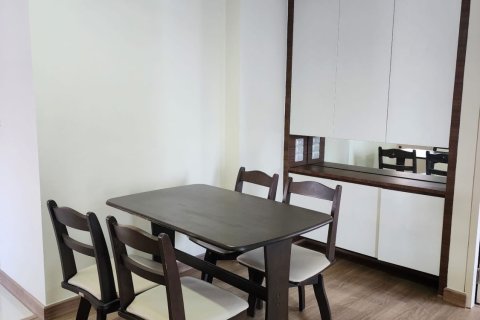 Condo in Phaya Thai, Bangkok, Thailand, 2 bedrooms  № 161255 - photo 6