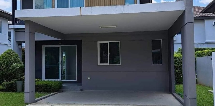 House in San Kamphaeng, Thailand 3 bedrooms № 136950