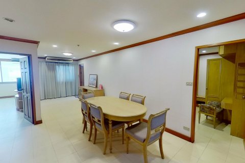 Кондоминиум с 2 спальнями в Клонг Тоэй, Бангкок, Таиланд № 136951 - фото 4