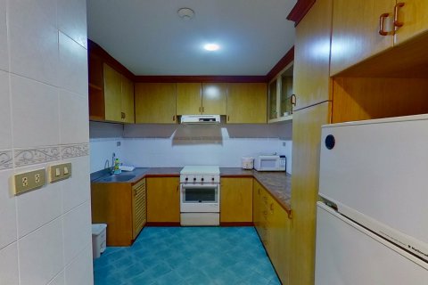 Кондоминиум с 2 спальнями в Клонг Тоэй, Бангкок, Таиланд № 136951 - фото 11
