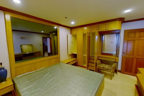 Кондоминиум с 2 спальнями в Клонг Тоэй, Бангкок, Таиланд № 136951 - фото 9