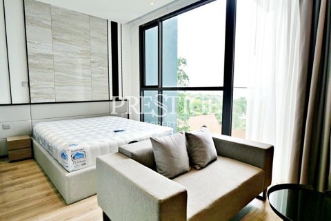 Condo in Pattaya, Thailand, 1 bedroom  № 198663