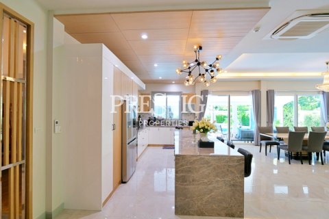 บ้านในพัทยา, ประเทศไทย 6 ห้องนอน № 198669 - รูปถ่าย 10