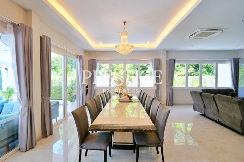 บ้านในพัทยา, ประเทศไทย 6 ห้องนอน № 198669 - รูปถ่าย 6