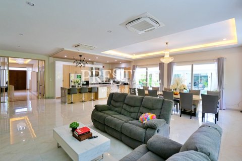 บ้านในพัทยา, ประเทศไทย 6 ห้องนอน № 198669 - รูปถ่าย 3