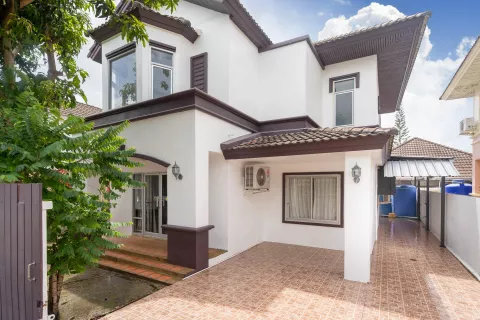 Дом в Пхукете, Таиланд с 4 спальнями  № 137700 - фото 1