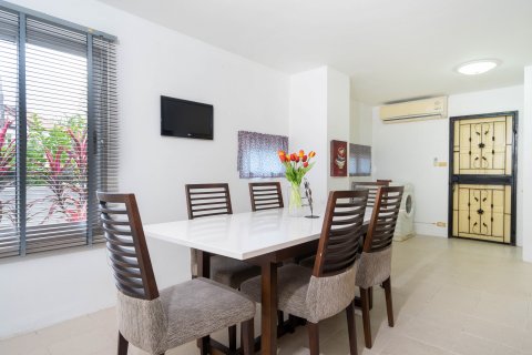 Дом в Пхукете, Таиланд с 4 спальнями  № 137700 - фото 7