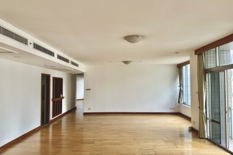 Condo à Pathum Wan, Bangkok, Thaïlande, 4 chambres  № 149806 - photo 1