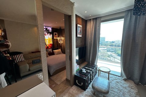 Студия в кондо в Паттайе, Таиланд № 149800 - фото 7