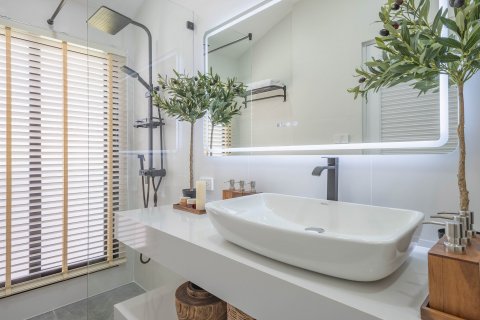 Вилла в Паттайе, Таиланд с 5 спальнями  № 139385 - фото 15