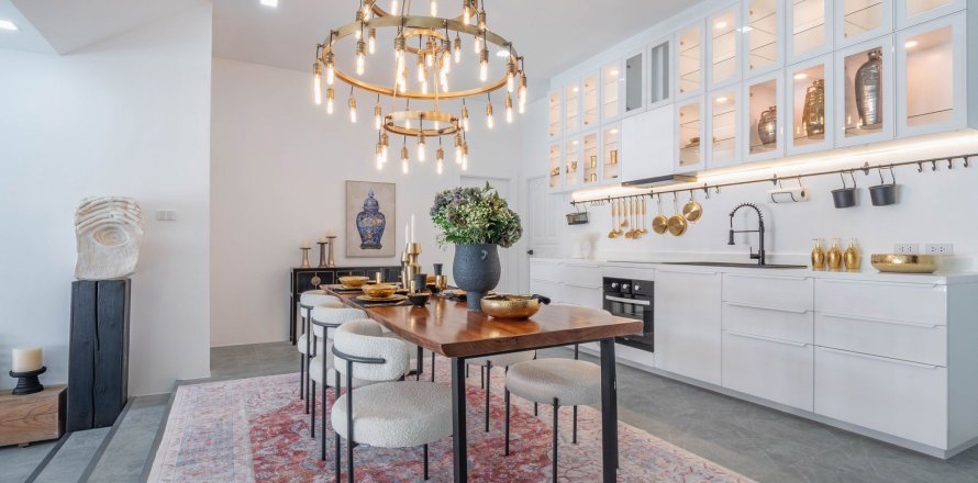 Вилла в Паттайе, Таиланд с 5 спальнями  № 139385