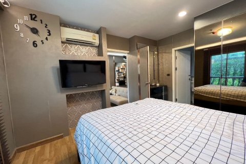 Condo in Khlong Toei, Bangkok, Thailand, 2 bedrooms  № 156677 - photo 4