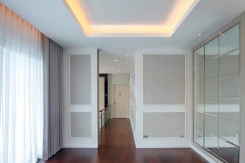Кондоминиум с 4 спальнями в Бангбоне, Бангкок, Таиланд № 133966 - фото 17