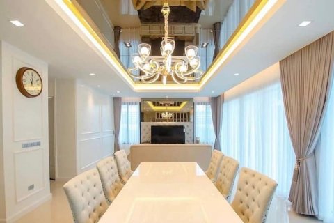 Кондоминиум с 4 спальнями в Бангбоне, Бангкок, Таиланд № 133966 - фото 9