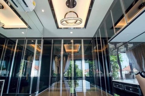 Кондоминиум с 4 спальнями в Бангбоне, Бангкок, Таиланд № 133966 - фото 16