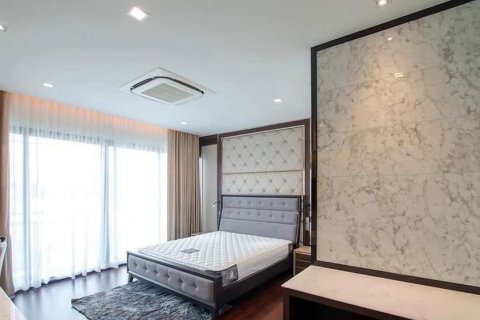 Кондоминиум с 4 спальнями в Бангбоне, Бангкок, Таиланд № 133966 - фото 12