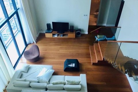 Condo à Khlong Toei, Bangkok, Thaïlande, 3 chambres  № 133963 - photo 3